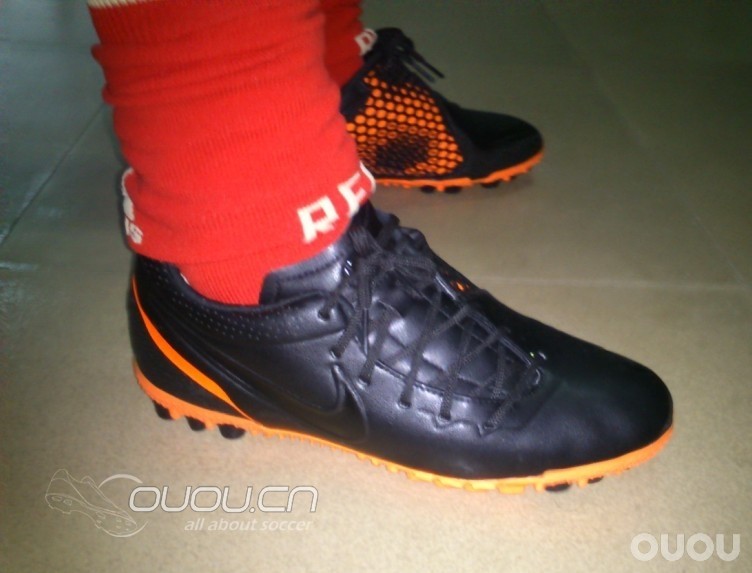 最近入手的-Nike5 Bomba Finale-终于找到的黑橙配色