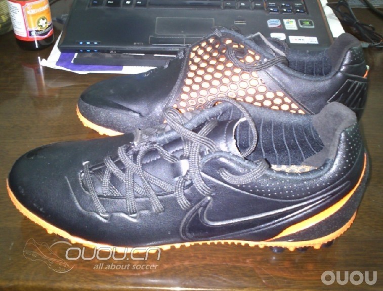 最近入手的-Nike5 Bomba Finale-终于找到的黑橙配色
