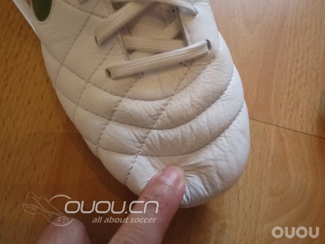 首发白骚绿 — 顶级传奇4 Legend FG…. 附简单评测