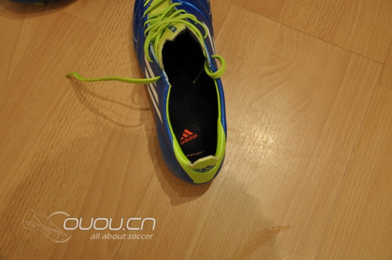 再来 — 骚蓝 F50 adizero TRX FG 皮面 (蓝色皮版首发?), 附简单实战评测~