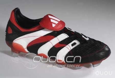 借此地求双鞋,请各位帮下忙