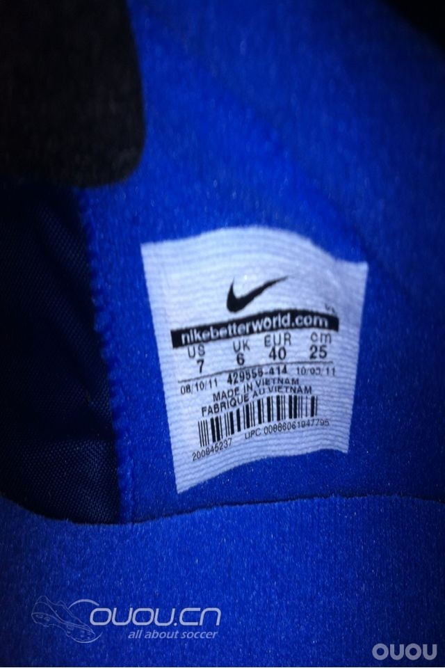 各位兄弟,帮我看下是正版吗?