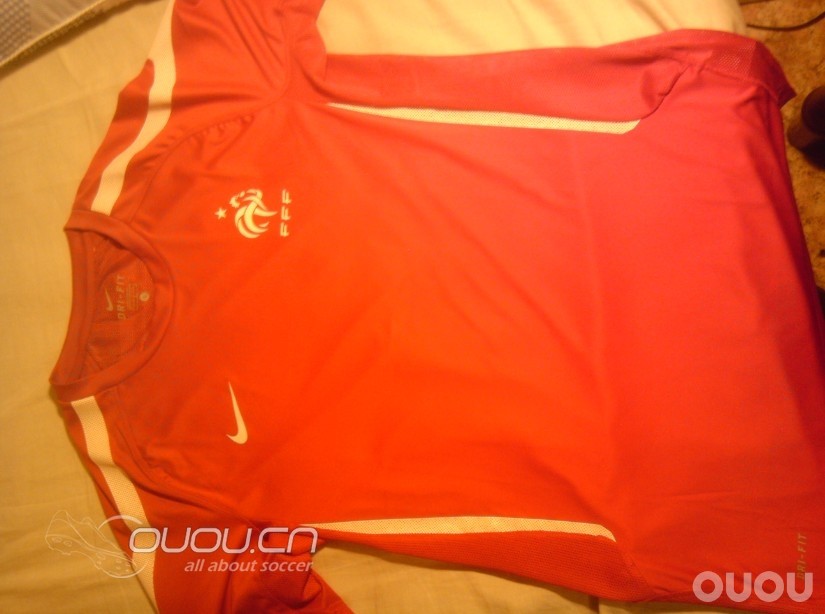 莫斯科留学狗 晒今天的4件白菜球衣啊~~~