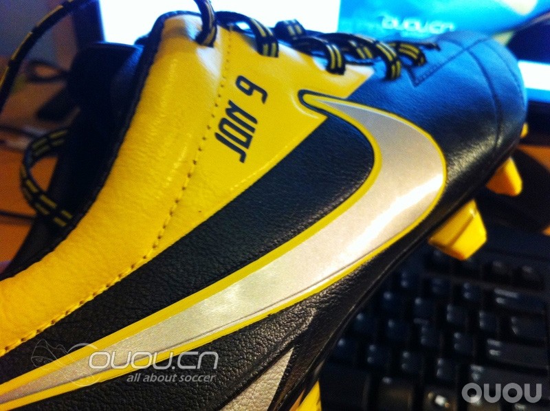 T90 laser4 FG小黄蜂小众色落地前拍照留念