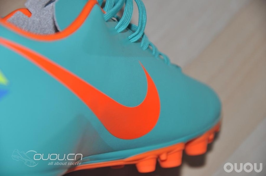 Glide 刺8 湖蓝 AG