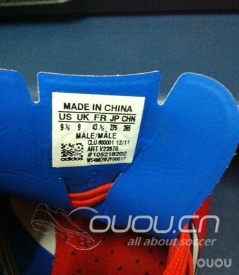 各位大神帮忙看下这鞋子