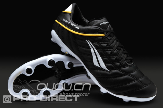 巴萨门将巴尔德斯的选择,这双靴子是世界上第一个无缝的引导和乍舌的仅仅190克 !