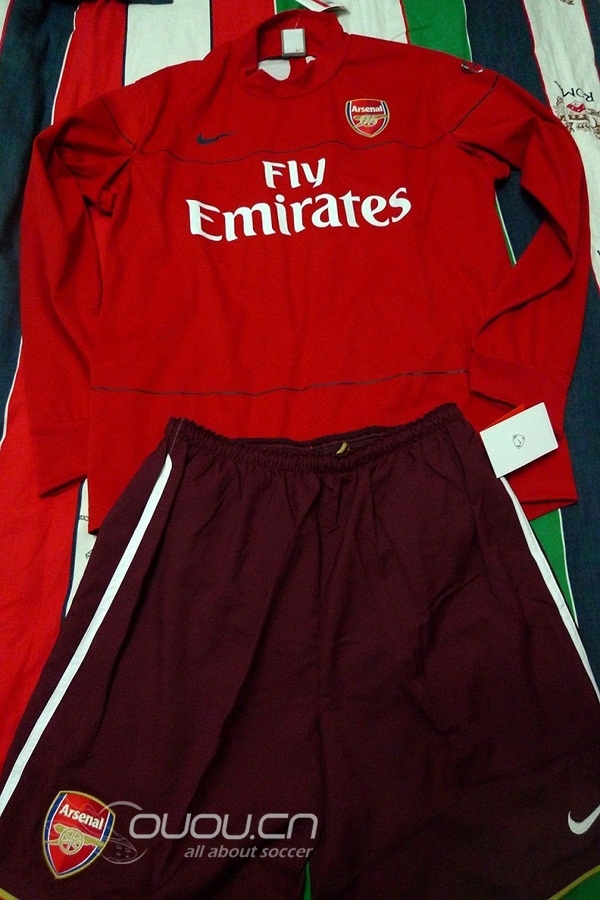 刚刚收到的冬季踢球装备