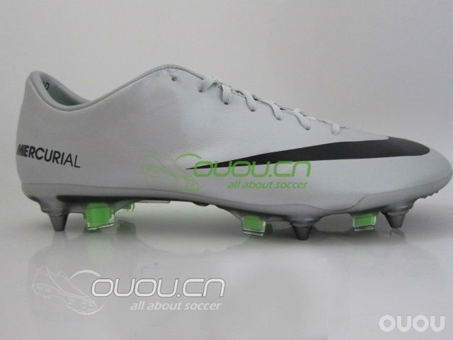 Nike Vapor IX SG Pro….刺客9 将回归碳纤维大底