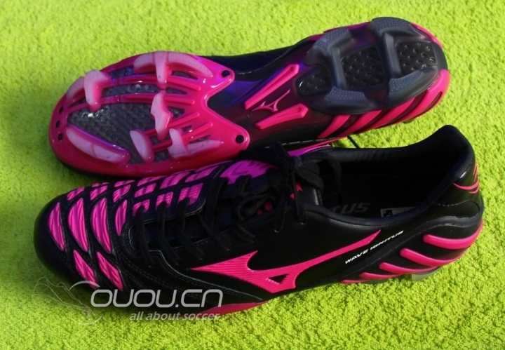 我的力量型足球鞋们