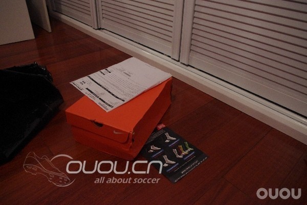 PDS购入 CR7 Glide AG 大家来凑凑热闹(AG大底图片已补上)