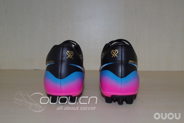 PDS购入 CR7 Glide AG 大家来凑凑热闹(AG大底图片已补上)