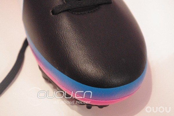 PDS购入 CR7 Glide AG 大家来凑凑热闹(AG大底图片已补上)