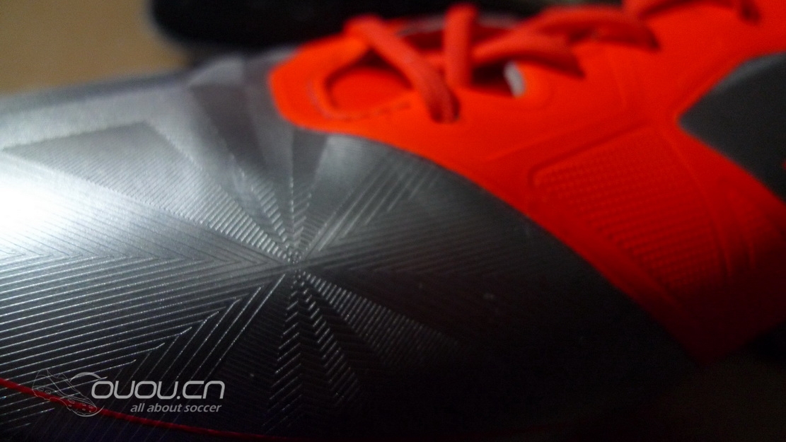 新收的F50 TRX HG 求鉴个定