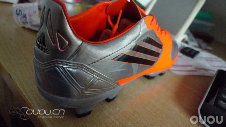 新收的F50 TRX HG 求鉴个定