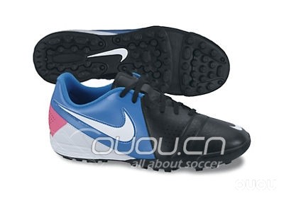 新的CTR 配色 真的假的 有点难看