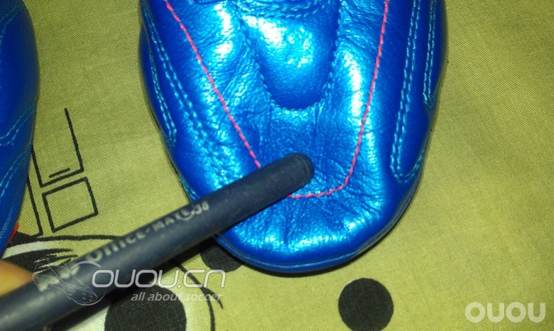 新买的adidas 11pro