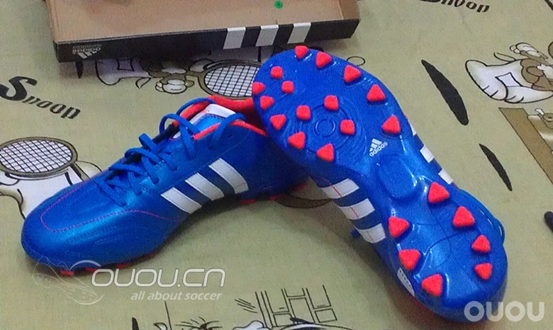 新买的adidas 11pro