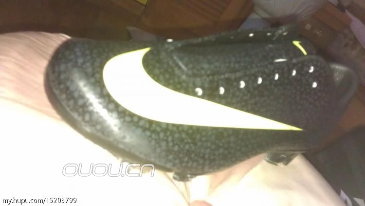 新手分享足球鞋