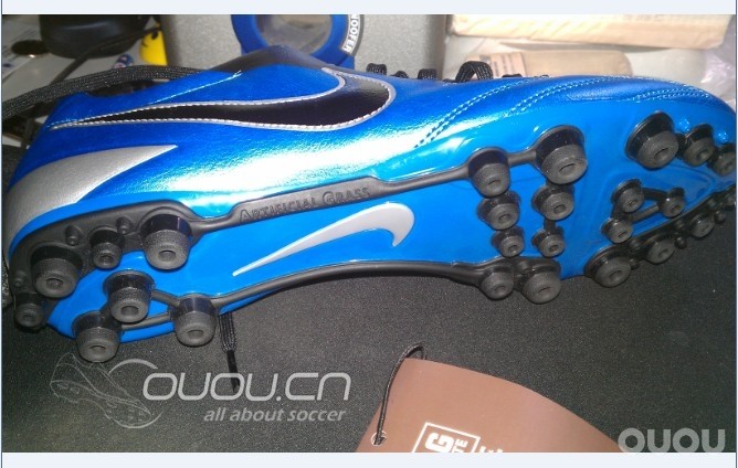 入了双鞋,看看正不正