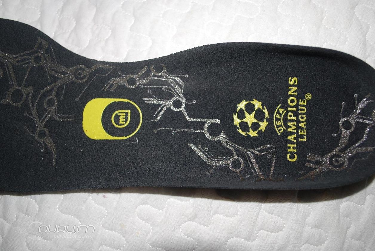 估计是论坛首发吧?猎鹰12欧冠配色,LZ HG。