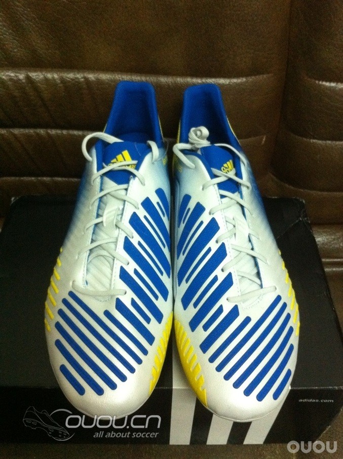 首发顶级猎鹰12FG全新配色(蓝、银、黄)静态赏析!