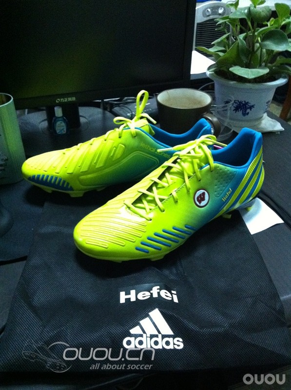 期待已久的"mi adidas”终于到手了