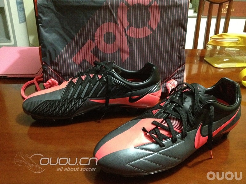 白菜价收获顶级战靴!