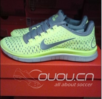 昨天15号自己店铺5折扫的货