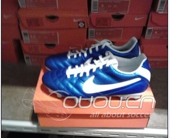 昨天15号自己店铺5折扫的货