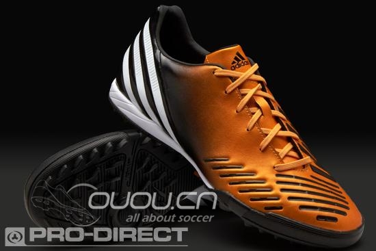 帮忙看看这些鞋是不是真品?