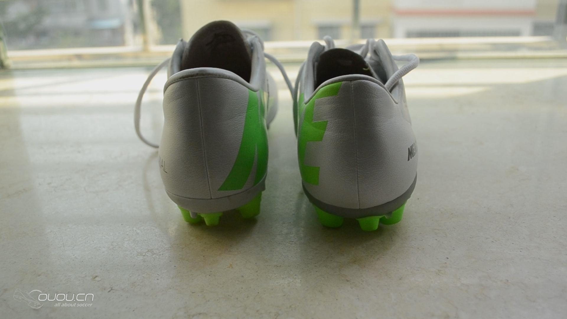 实战派宽脚刺客9中低端AG穿着评测