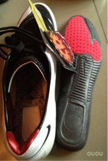 很高兴能买到这种鞋子