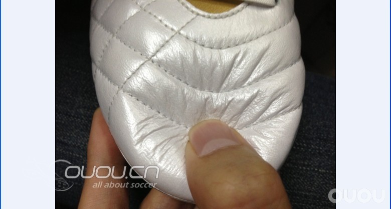 碳底传奇求鉴定真假,已签收。