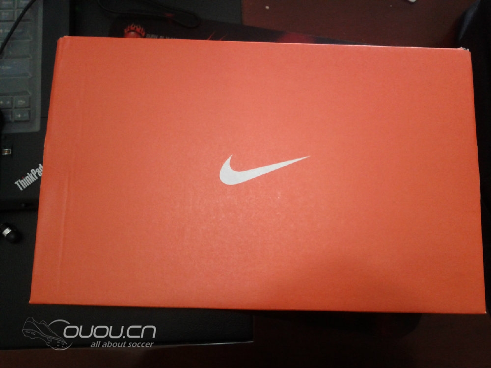 金橘色MV9处女踢