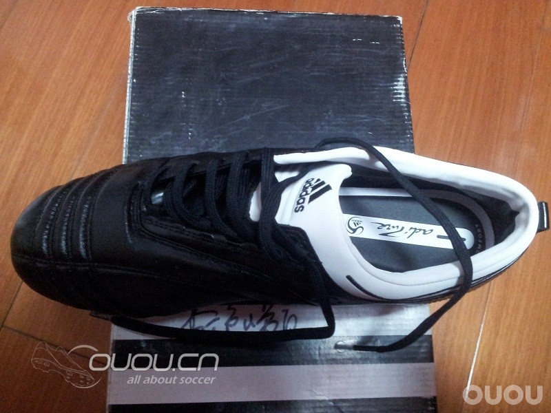 急急急!! 求鉴定 皮质 Adidas Adipure II