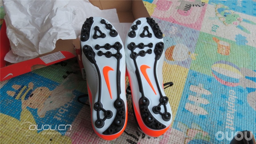 中端小白菜,白橙配色