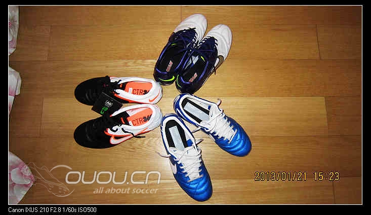 新到手的CTR360 2代 黑橙 和全家福!帮忙鉴定皮子问题