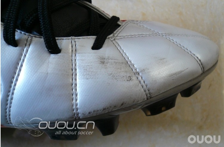 nike 日版 顶级 laser3 HG 求助!!!!