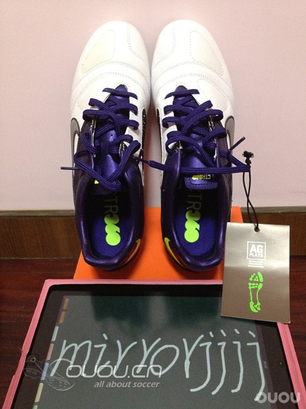 第一次帮论坛兄弟代购,刺客7 glide II,CTR360 II白紫配色