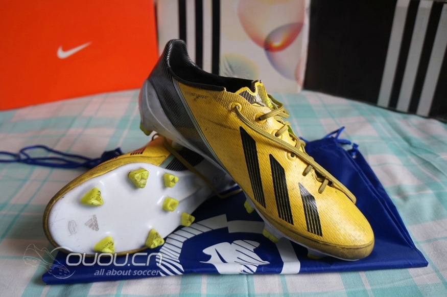 新入一双CTR,求鉴定!另外晒晒咱的全部家当~~