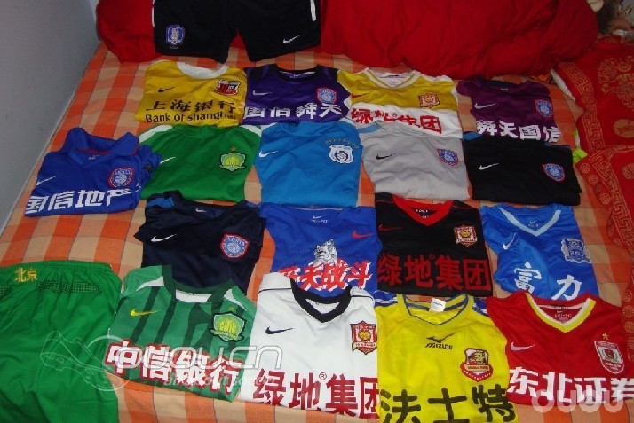 新手报到,发些不起眼的收藏