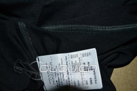 耐克基础款紧身PRO,发现刘建芬转业了~