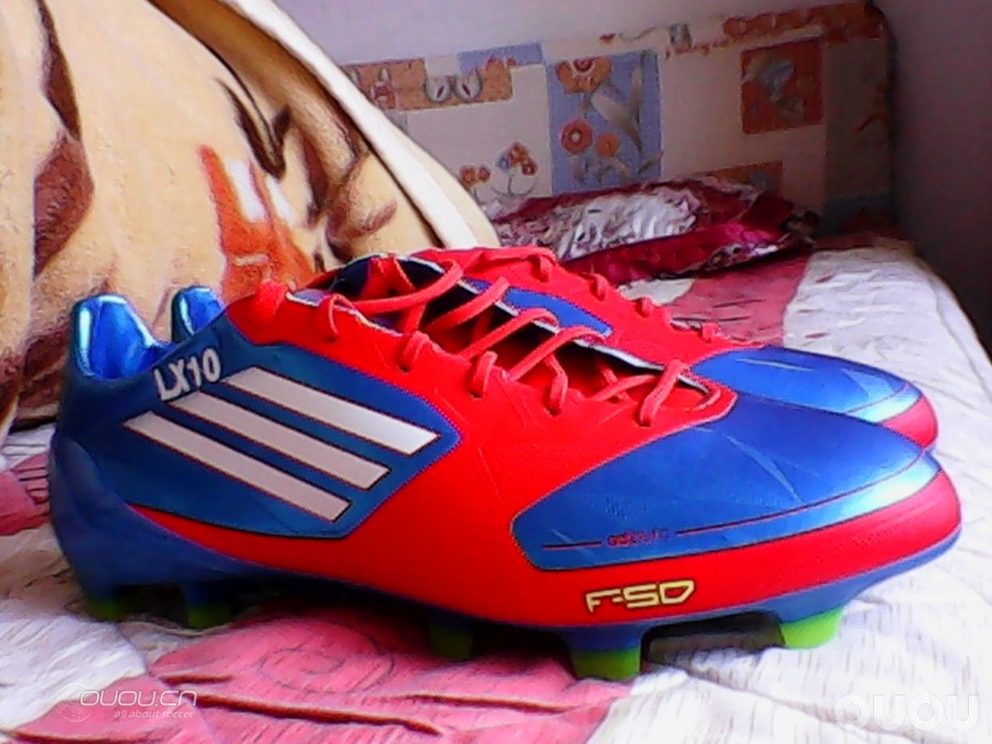 参观一下我的F50三代同堂啦。哈哈