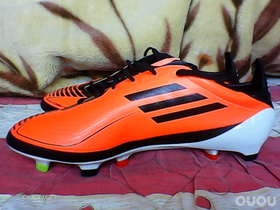 参观一下我的F50三代同堂啦。哈哈