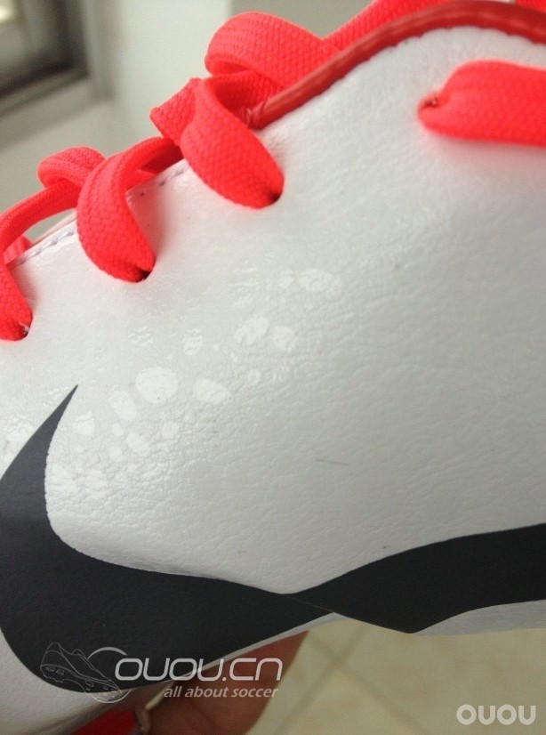 《还记得前段时间的那双ID MV8的效果图么?》   对,她来了。。——-ID MV8 静态赏析