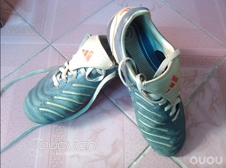 那些年,陪我征战绿茵场的战靴