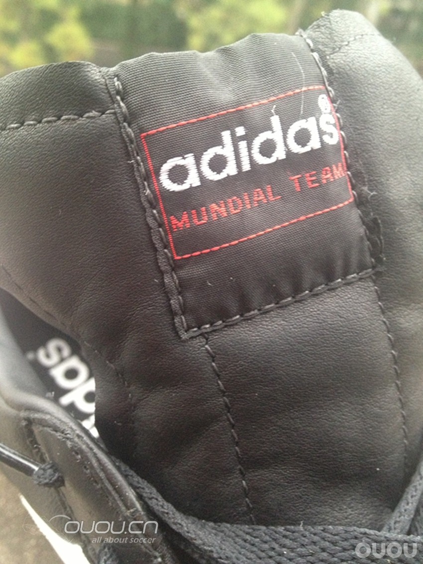 从坛子里的兄弟手中收来的,求鉴定。