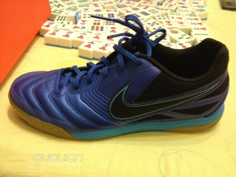 过年了,,,看鞋猜白菜价格了。。。。