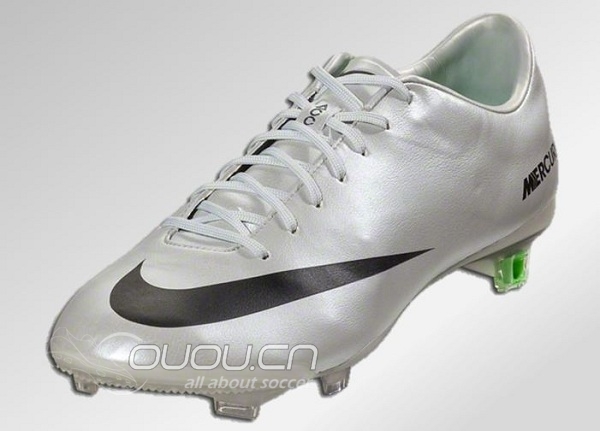 2013年新品期刊(一月刊)